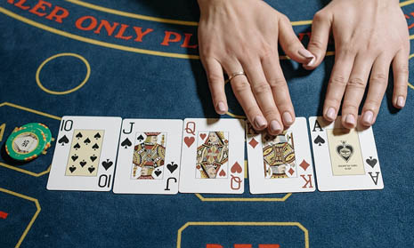 Tips Menghindari Kekalahan Beruntun di Taruhan Judi Poker